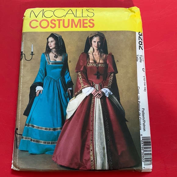 Costume pattern - Picture 1 of 5